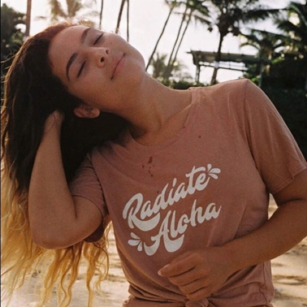Dolkii | Radiate Aloha Tee - XS